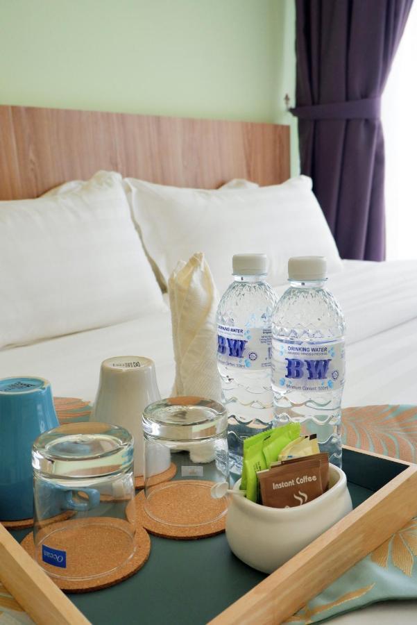 Flypod Hotel Kota Kinabalu Extérieur photo
