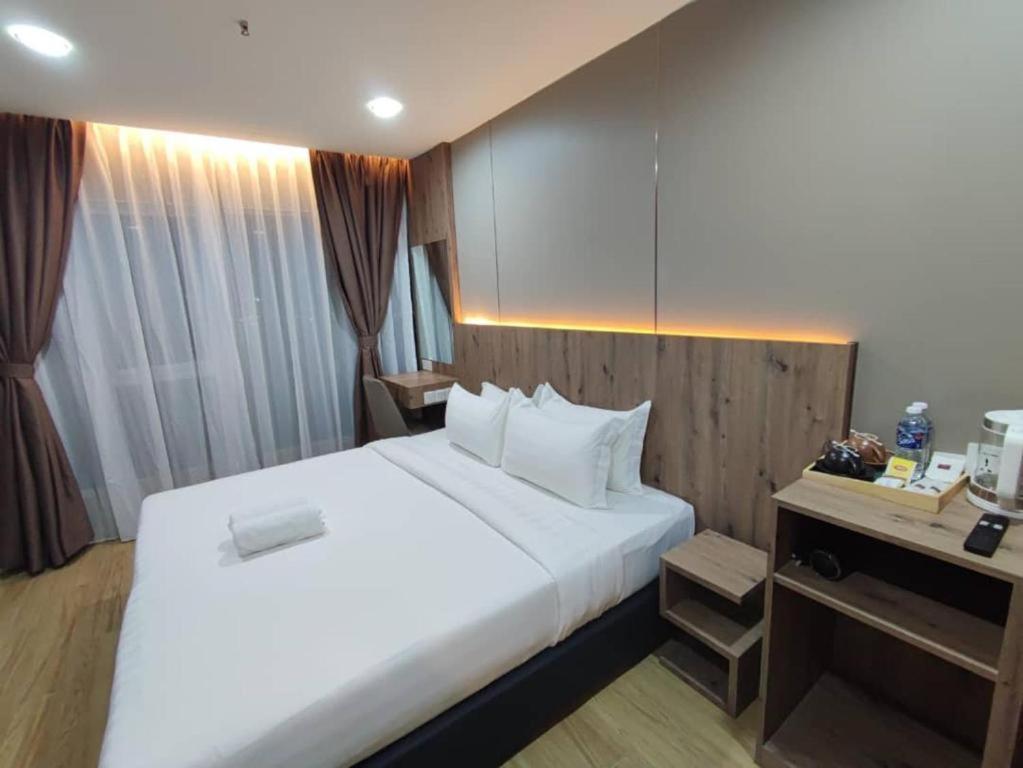 Flypod Hotel Kota Kinabalu Extérieur photo