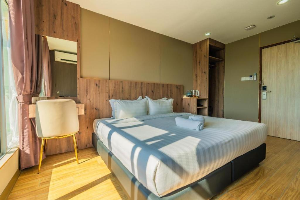 Flypod Hotel Kota Kinabalu Extérieur photo